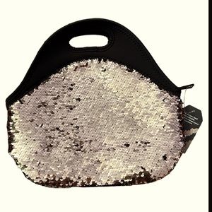 Black and Gold stylish lunch bag. NWT